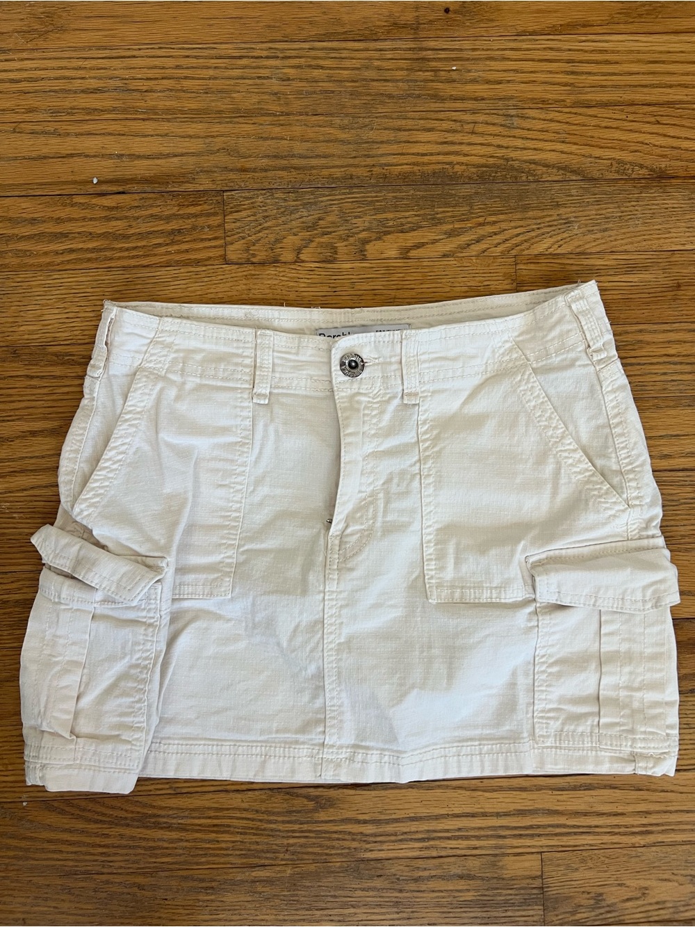 BERSHKA Women’s White Cargo Mini skirt - Lightweight Utility Style